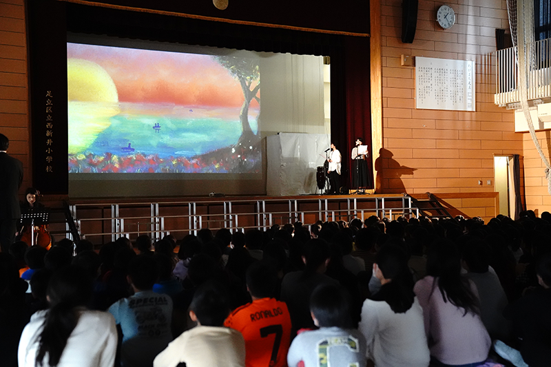 人気絵本、おすすめ絵本作家がイベントを小学校で開催